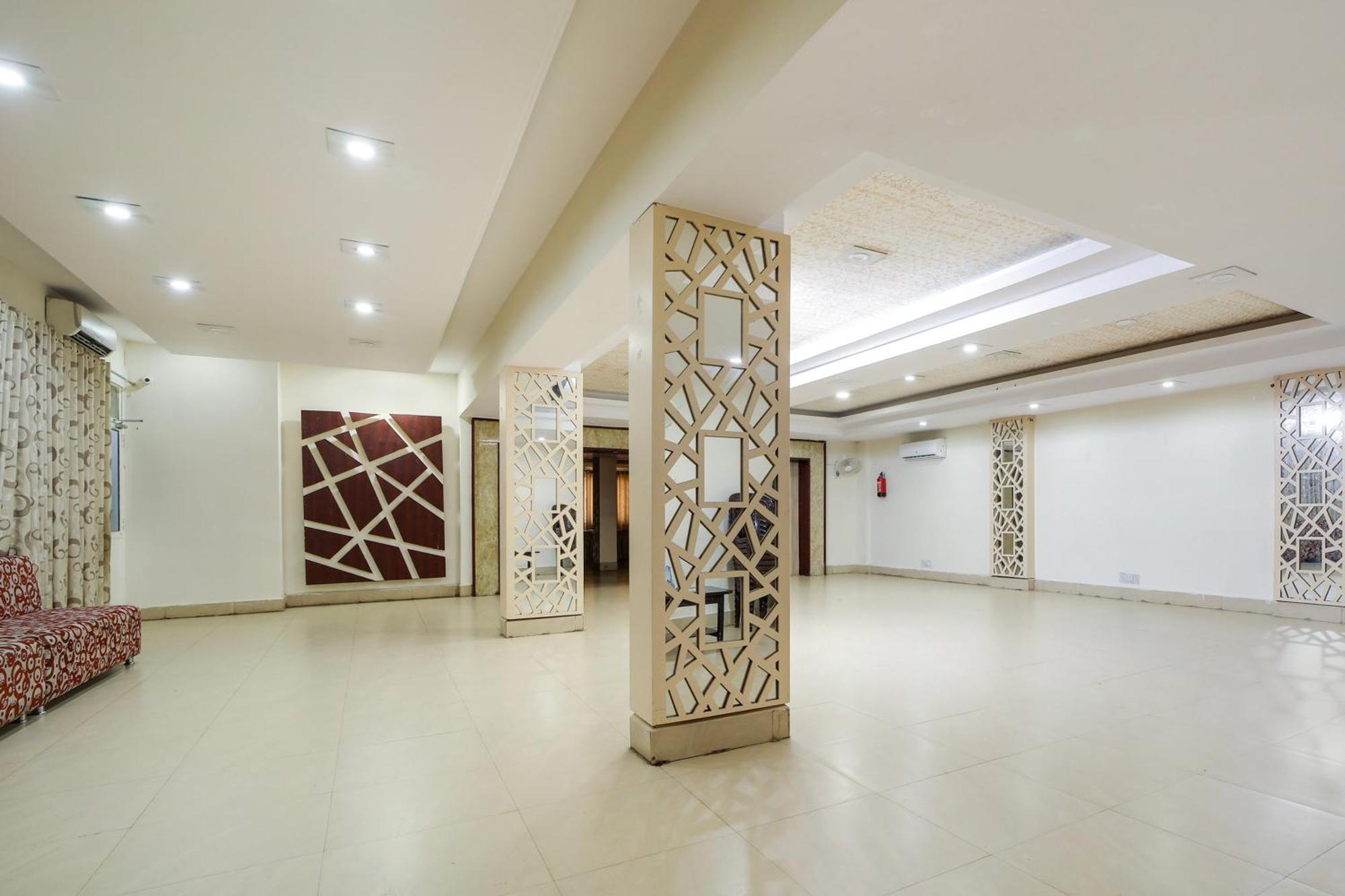 Collection O Hotel Silver Inn بوبال المظهر الخارجي الصورة